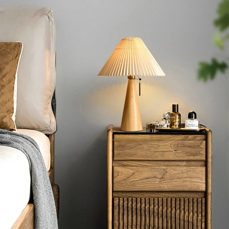 Lámpara de mesa plisada retro, - Solar Lamp reseña y precio